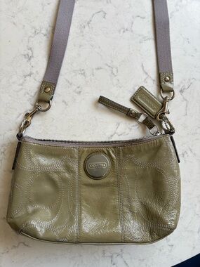 Coach Women’s Crossbody Bag
